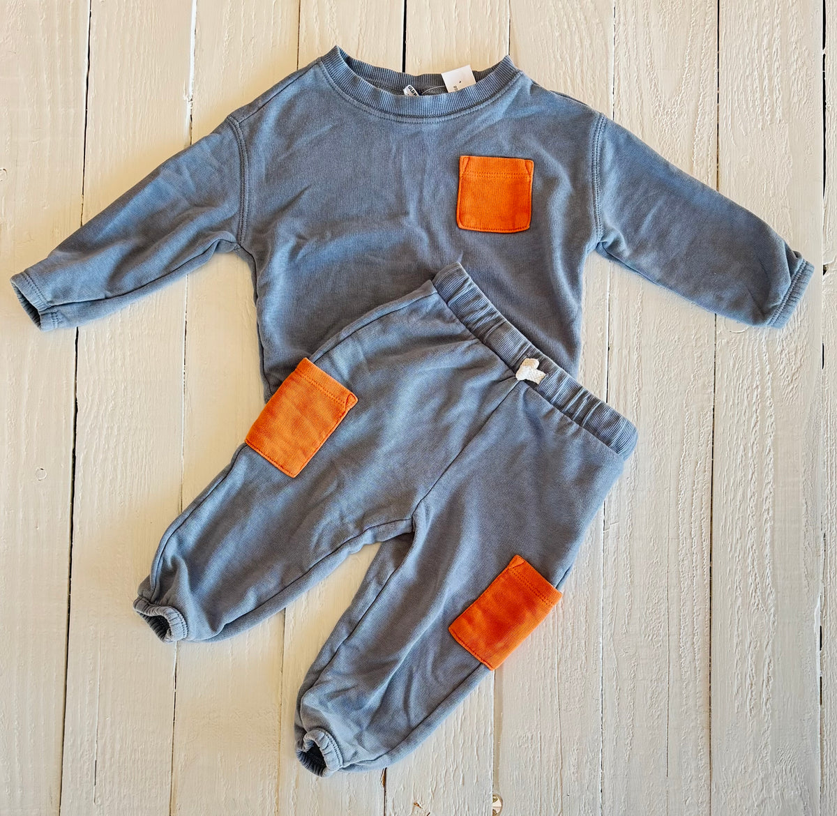 Old Navy Outfit - 12-18M