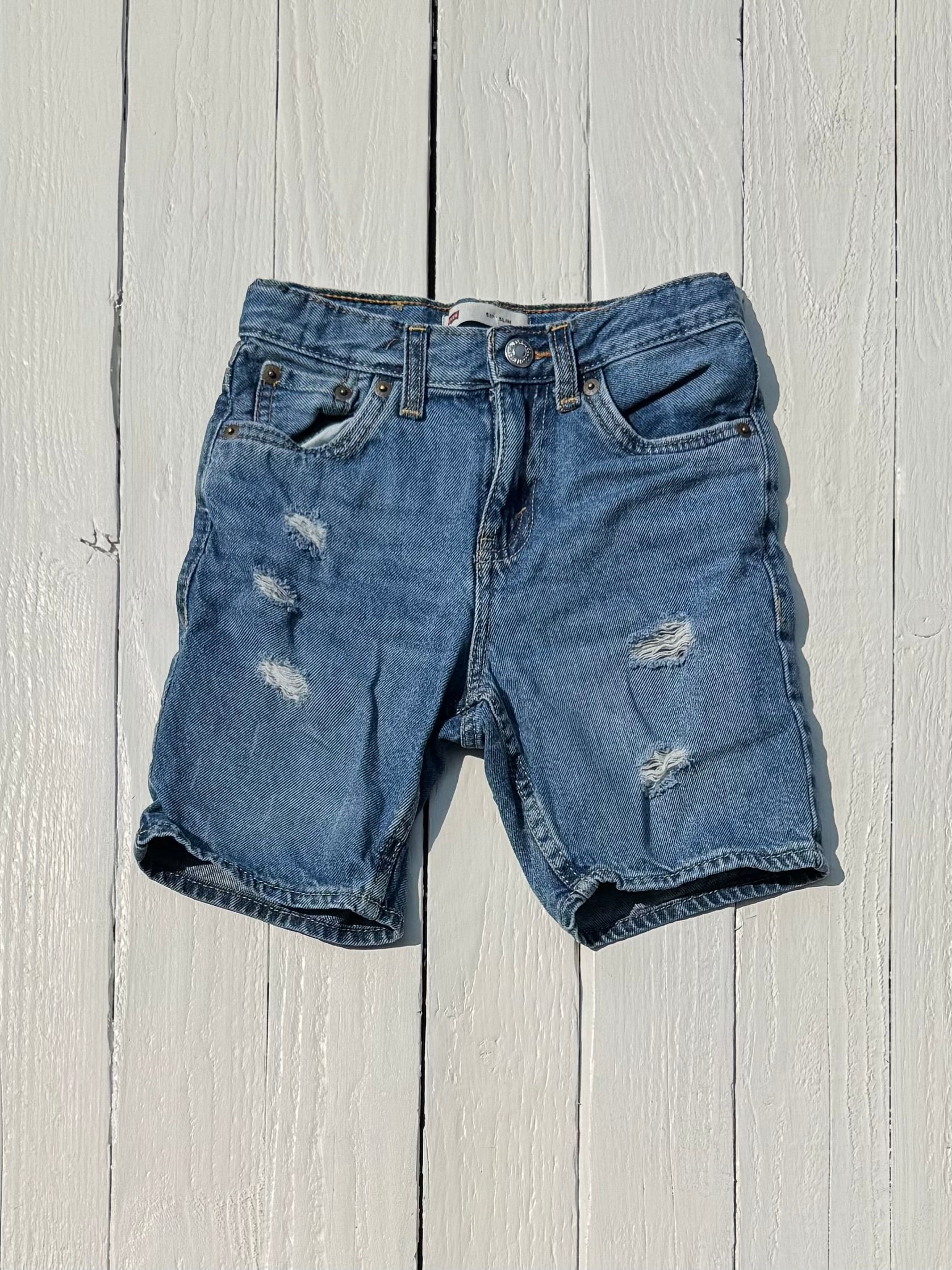 Levi's Jean Shorts - 6/7