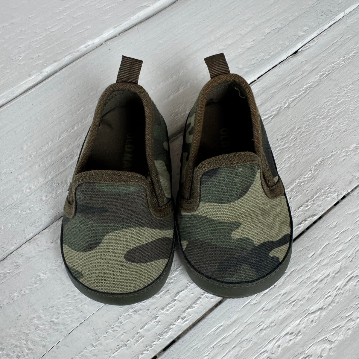 Old Navy Shoes - 3-6M