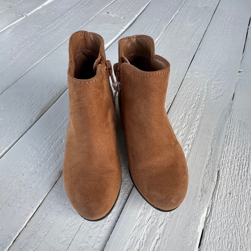 Cat & Jack Boots - 9