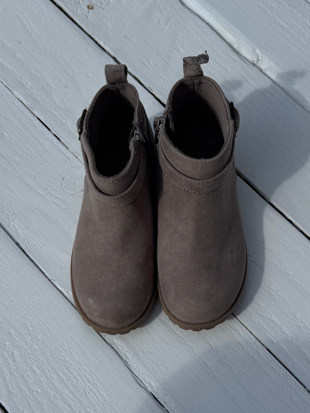Old Navy Boots - 9