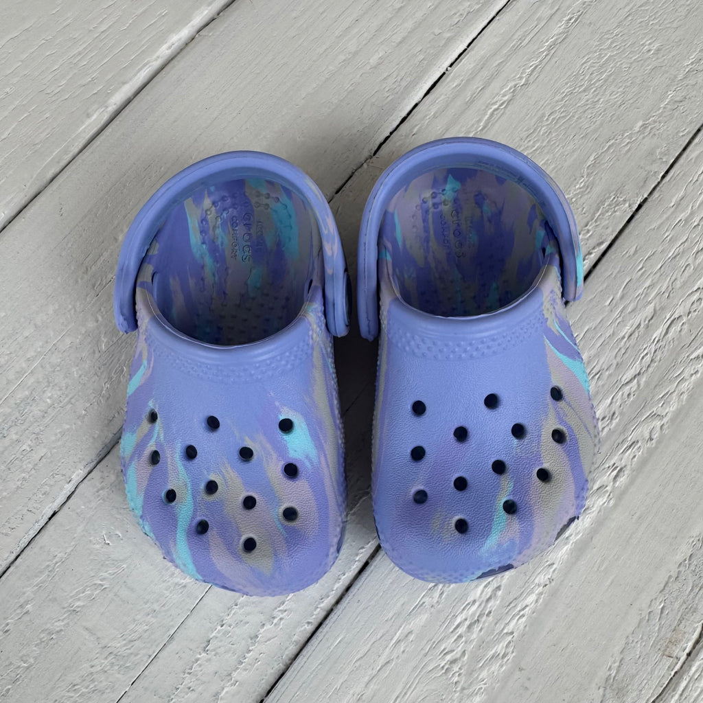 Crocs - 4