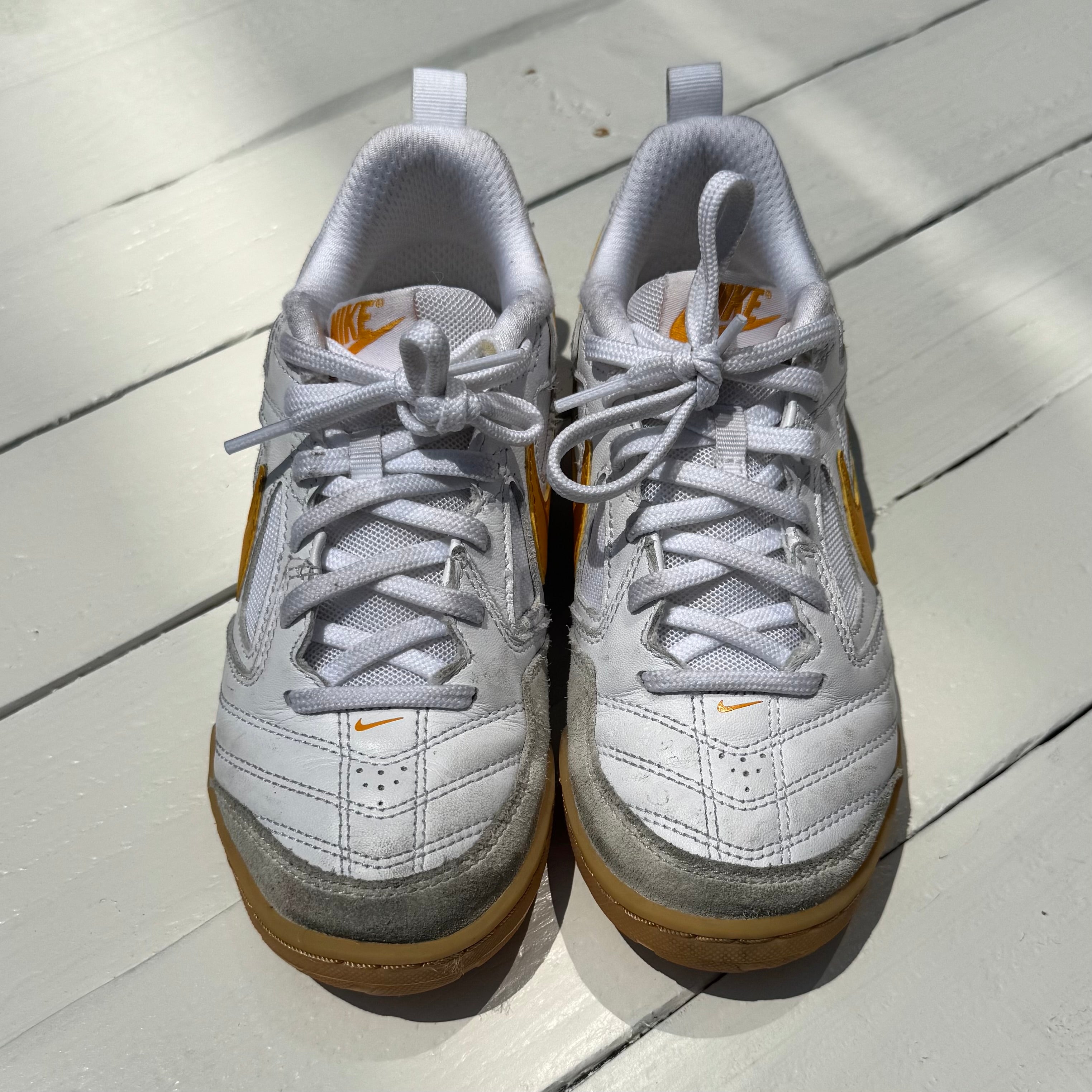 Nike Sneakers - 2.5