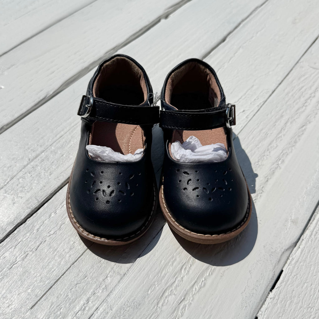 Stride Rite Shoes - 7