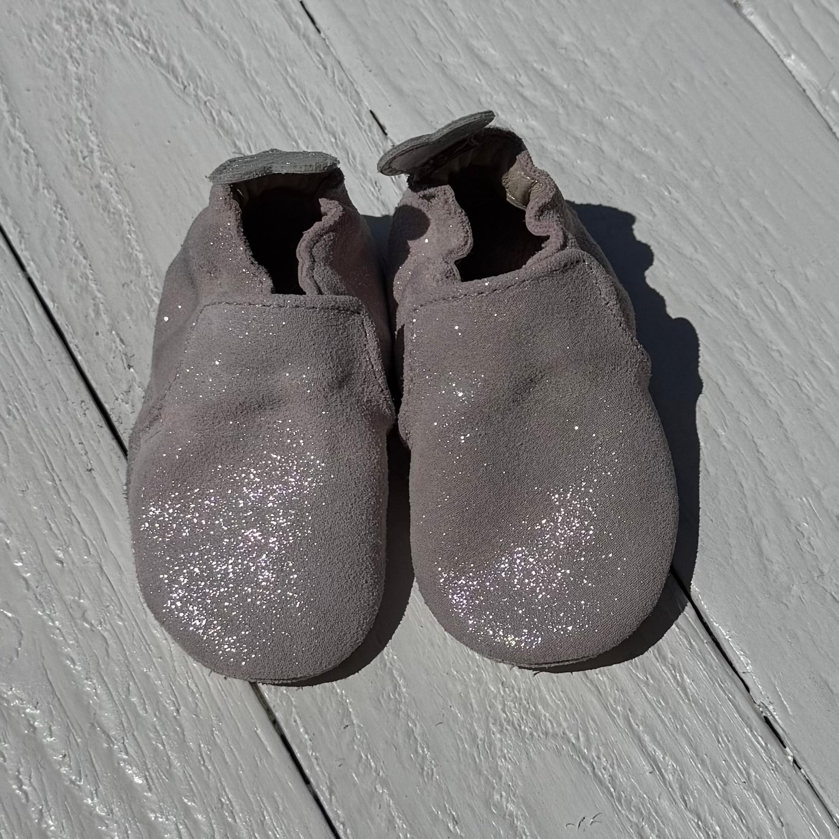 Robeez Shoes - 0-6M