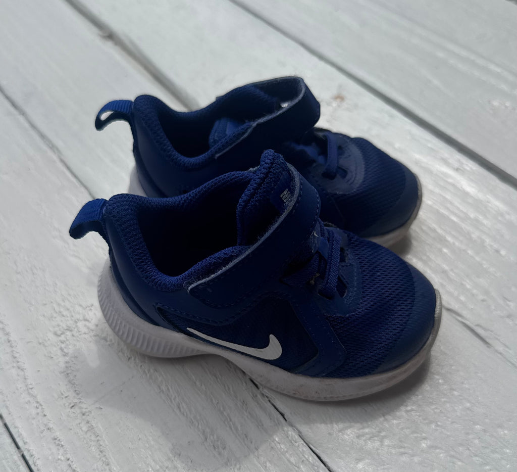 Nike Sneakers - 4