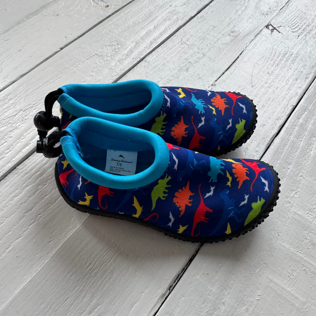 Tommy Bahama Water Shoes - 7/8