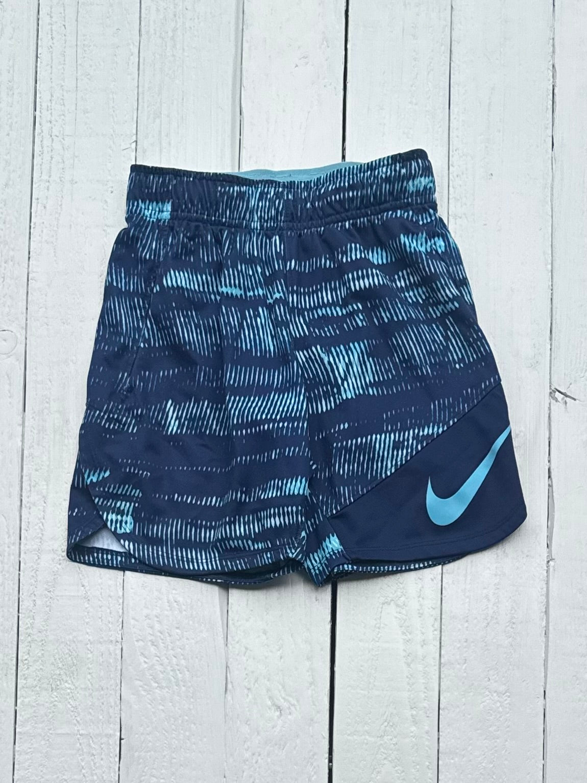 Nike Shorts - XS (6-7)