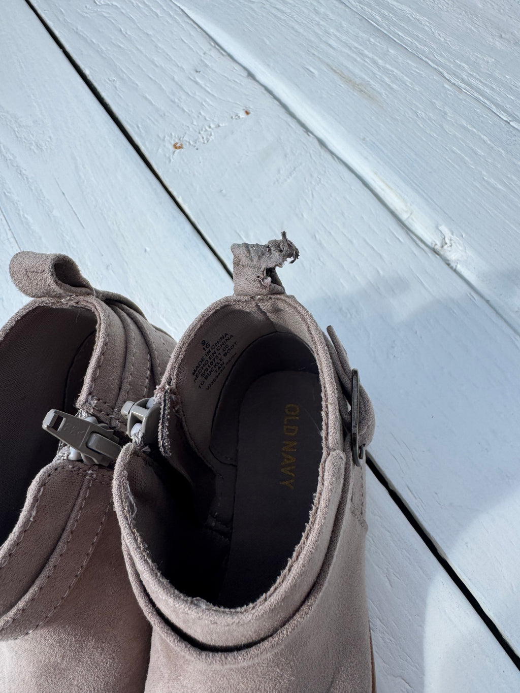Old Navy Boots - 9