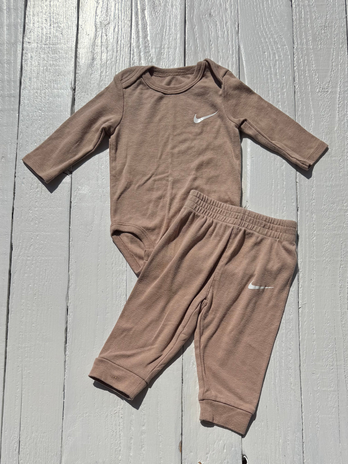 Nike Set - 6M