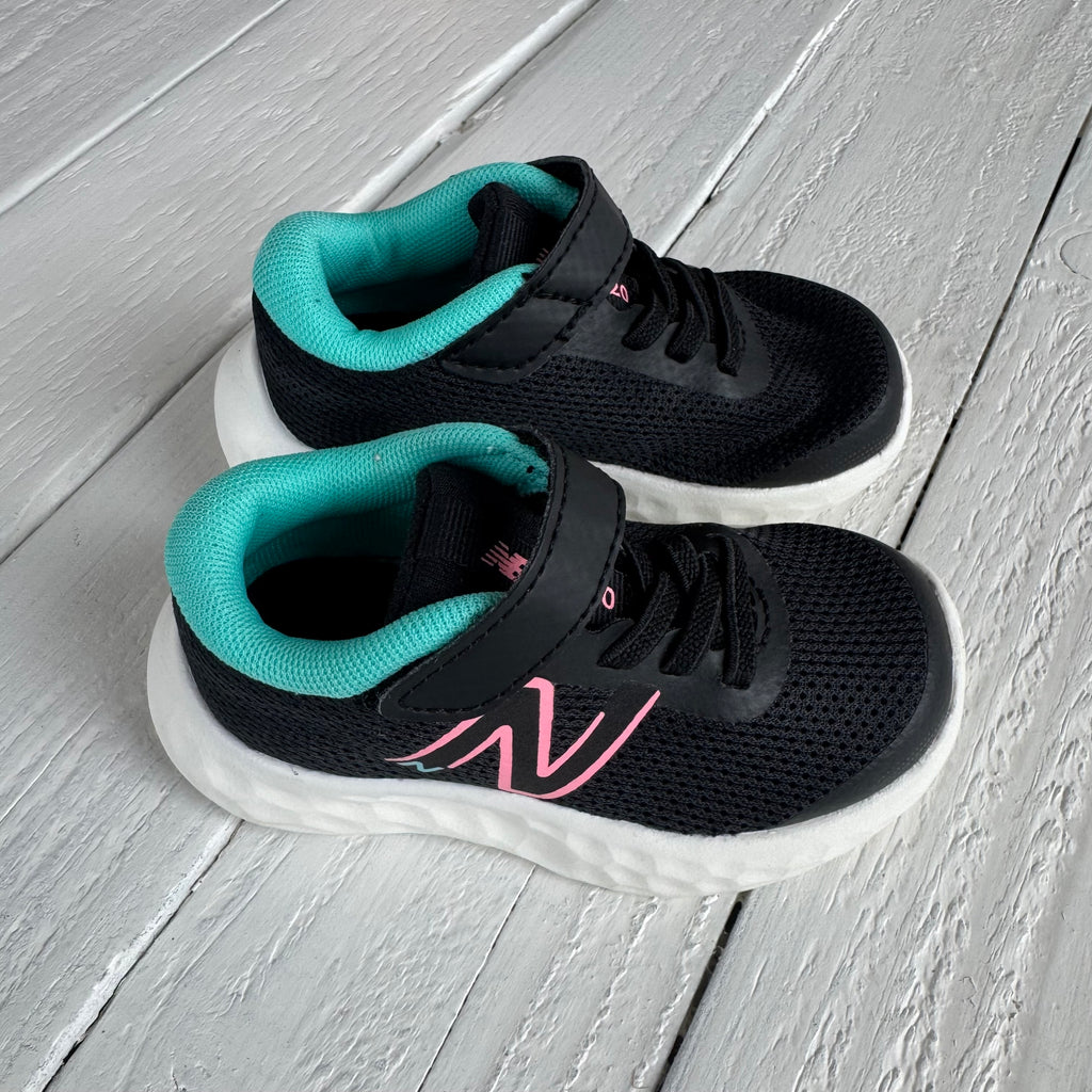 New Balance Sneakers - 5