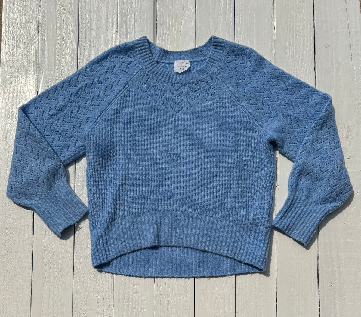 Abercrombie & Fitch Sweater - 9/10