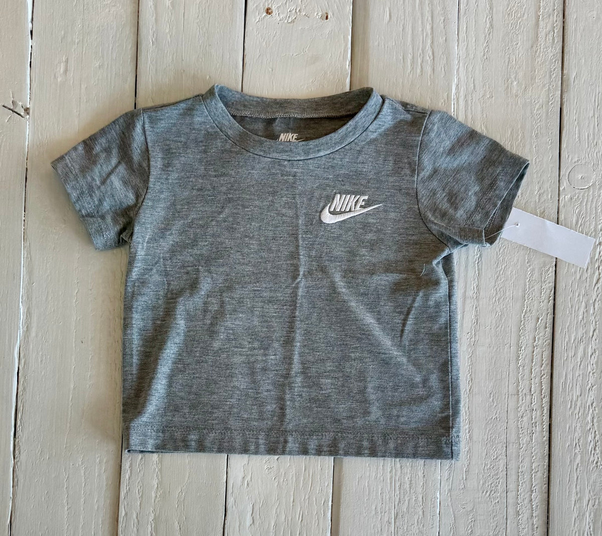 Nike Tee - 12M