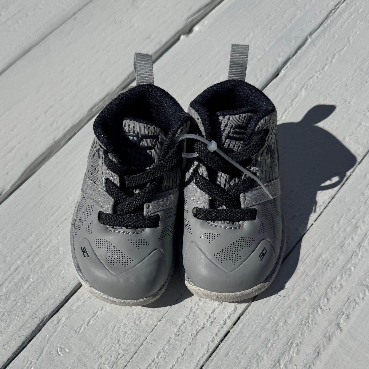 Under Armour Sneakers - 3