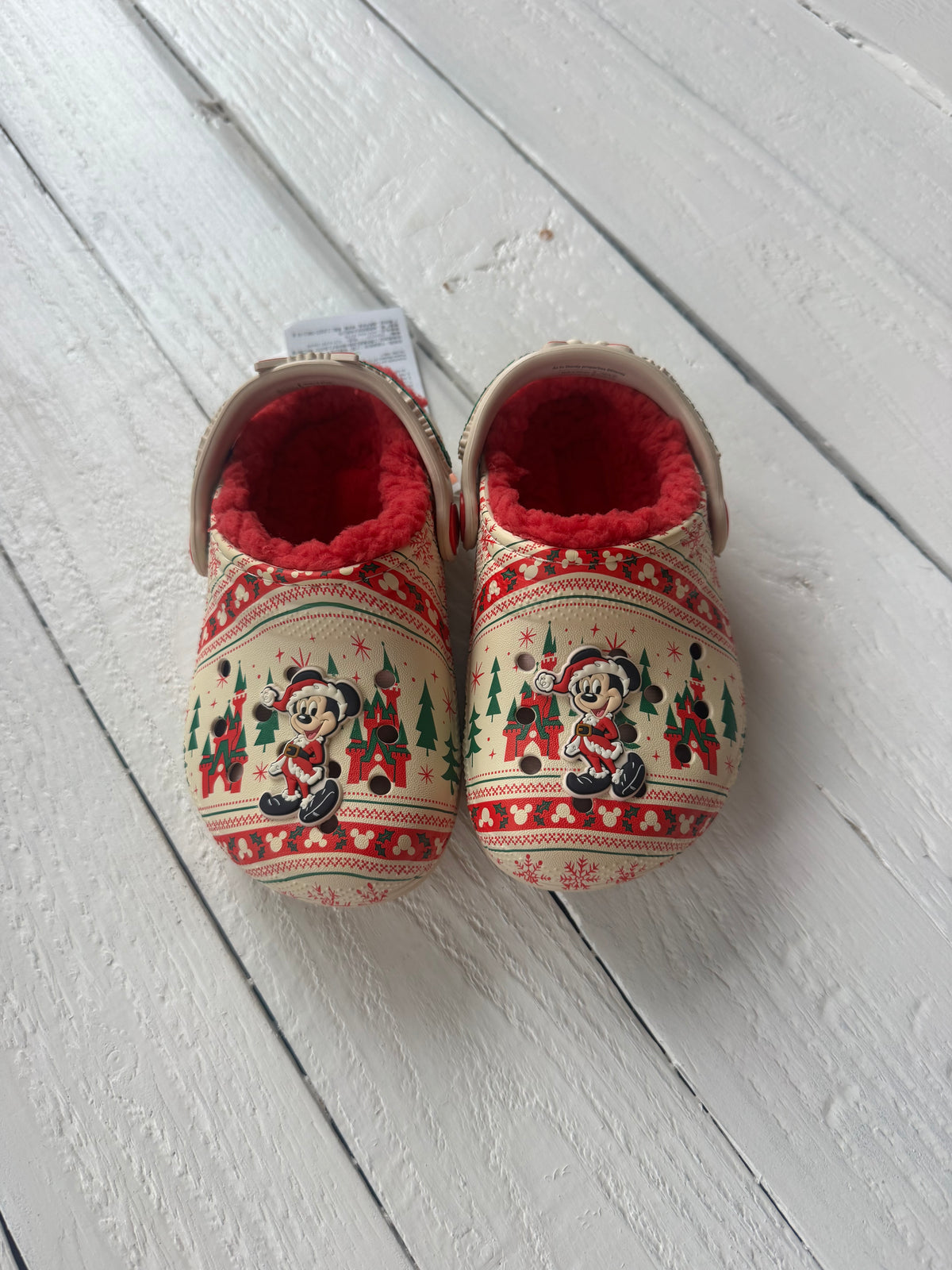 Crocs - 8