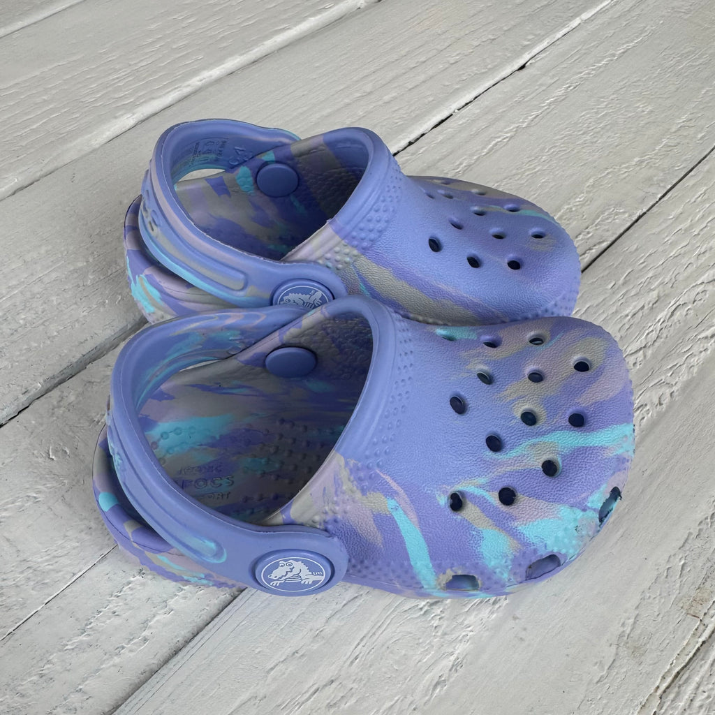 Crocs - 4