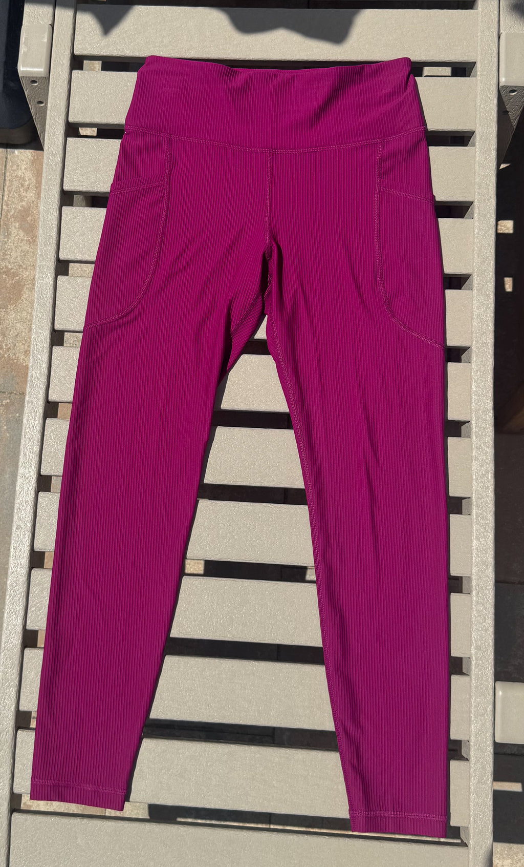Old Navy PowerSoft Ribbed Pocket Leggings - M