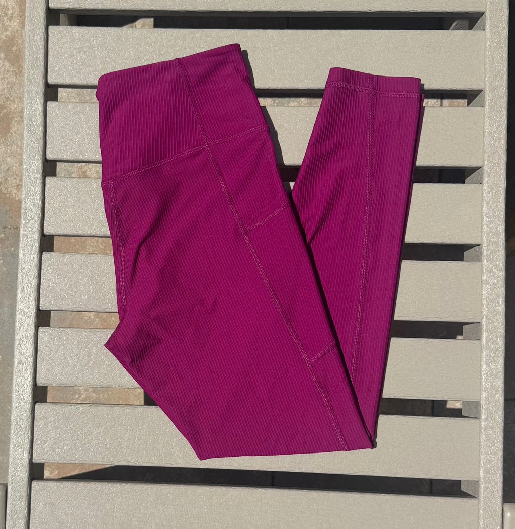 Old Navy PowerSoft Ribbed Pocket Leggings - M