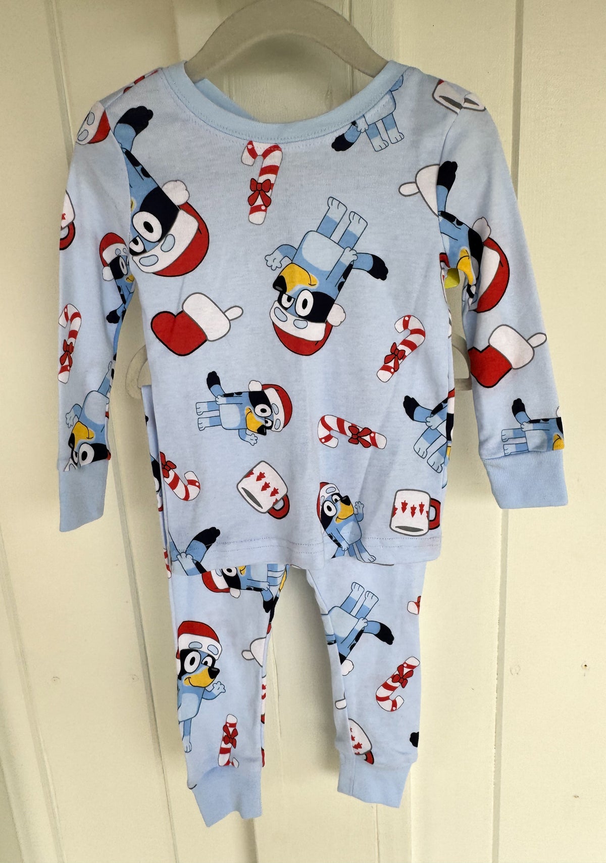 Old Navy Bluey Snug Fit Jammies - 18-24M