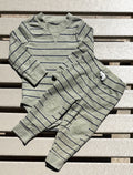 Carters Outfit -12M