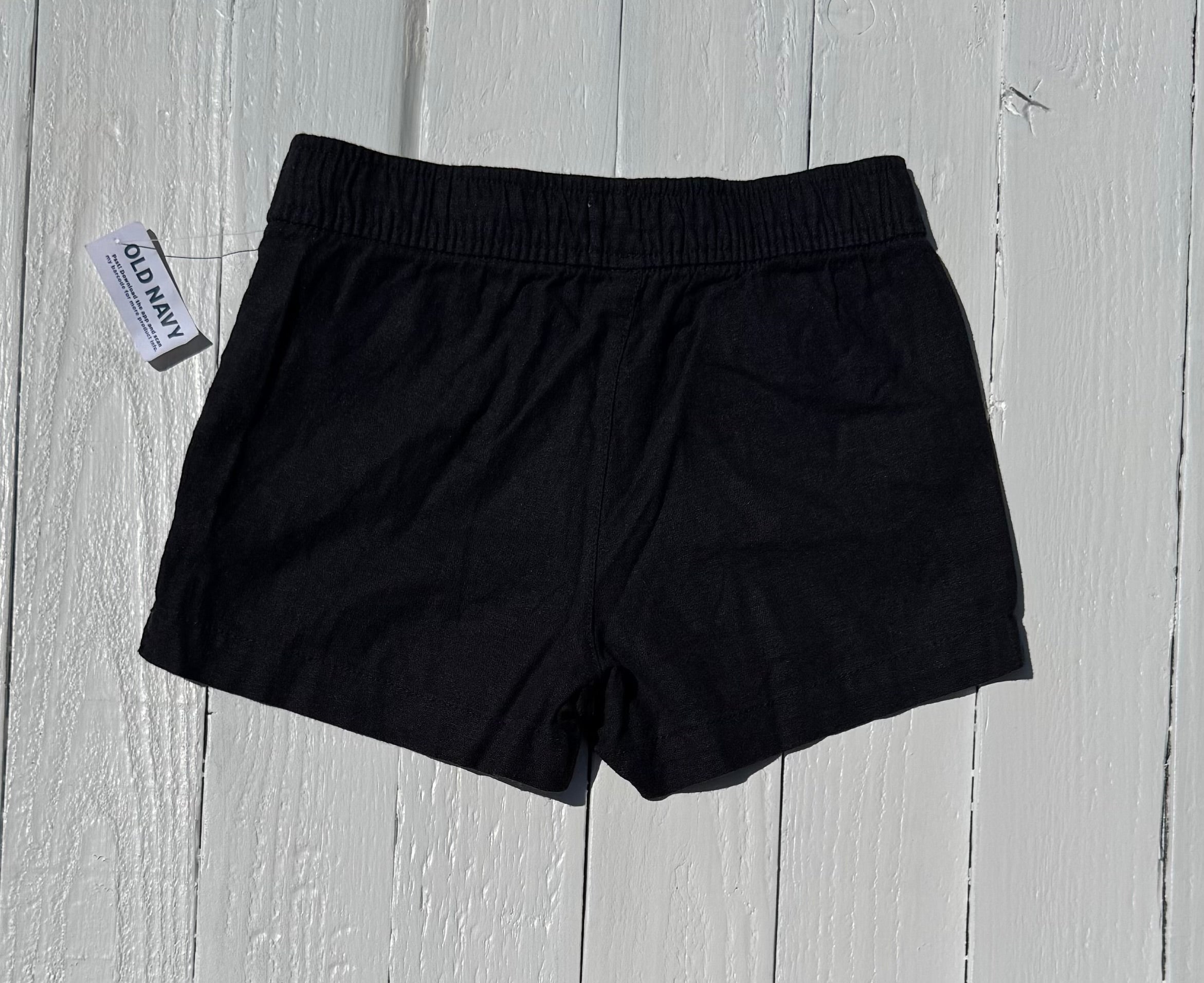 Old Navy Shorts - 6-7