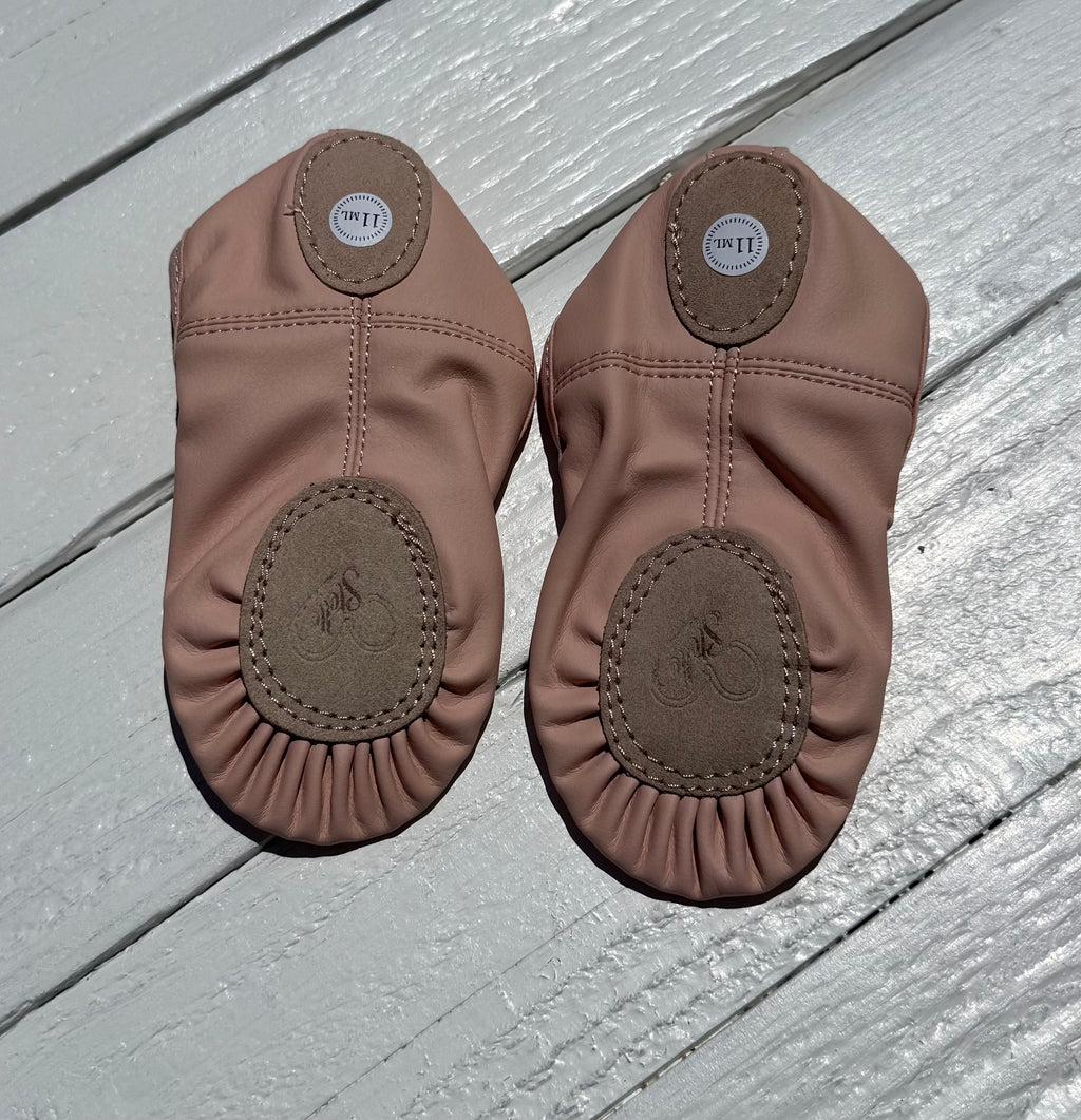 Stelle Ballet Shoe - 11