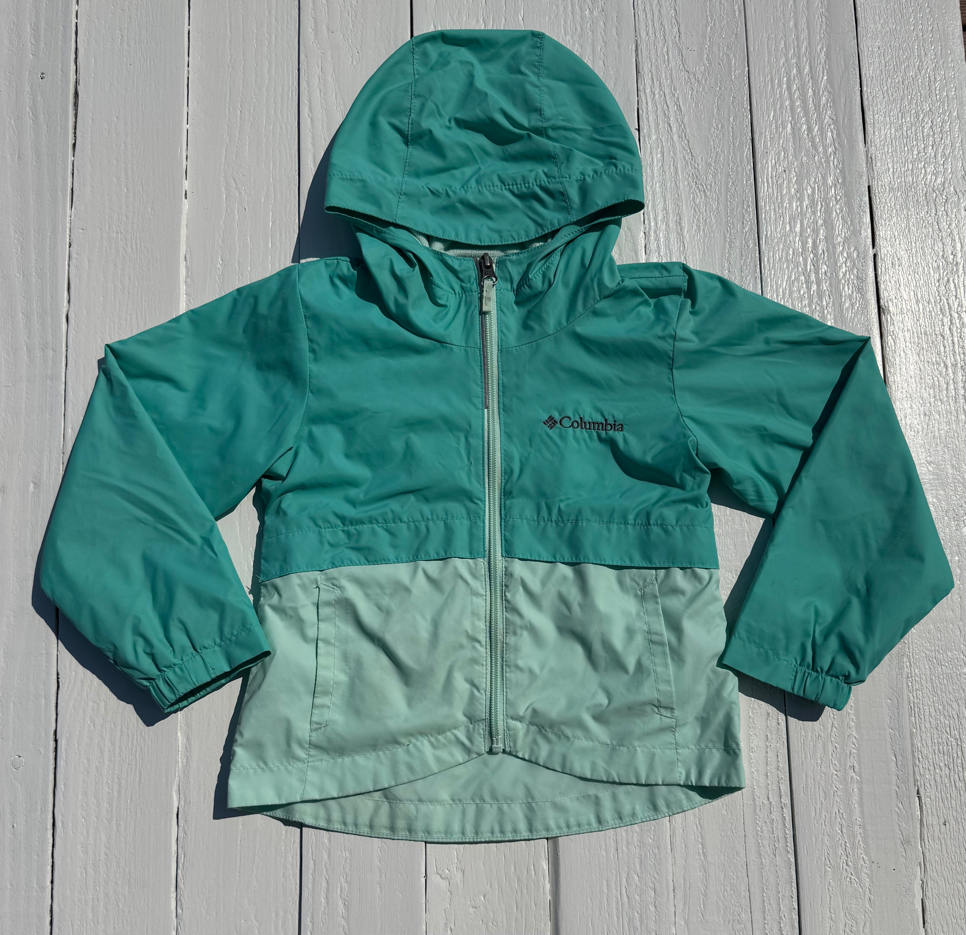 Columbia Rain Jacket - 4/5