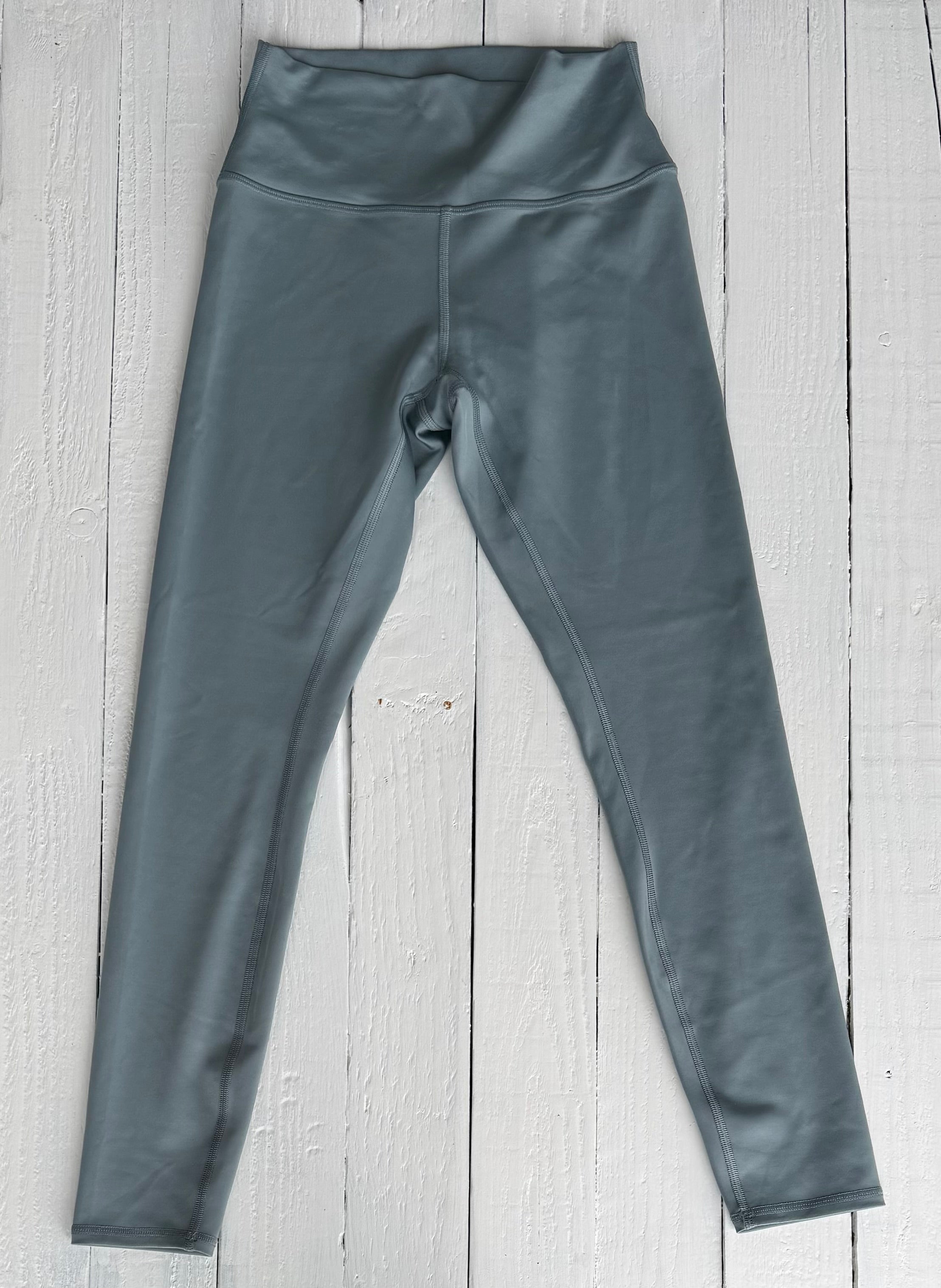 Alo Leggings - M