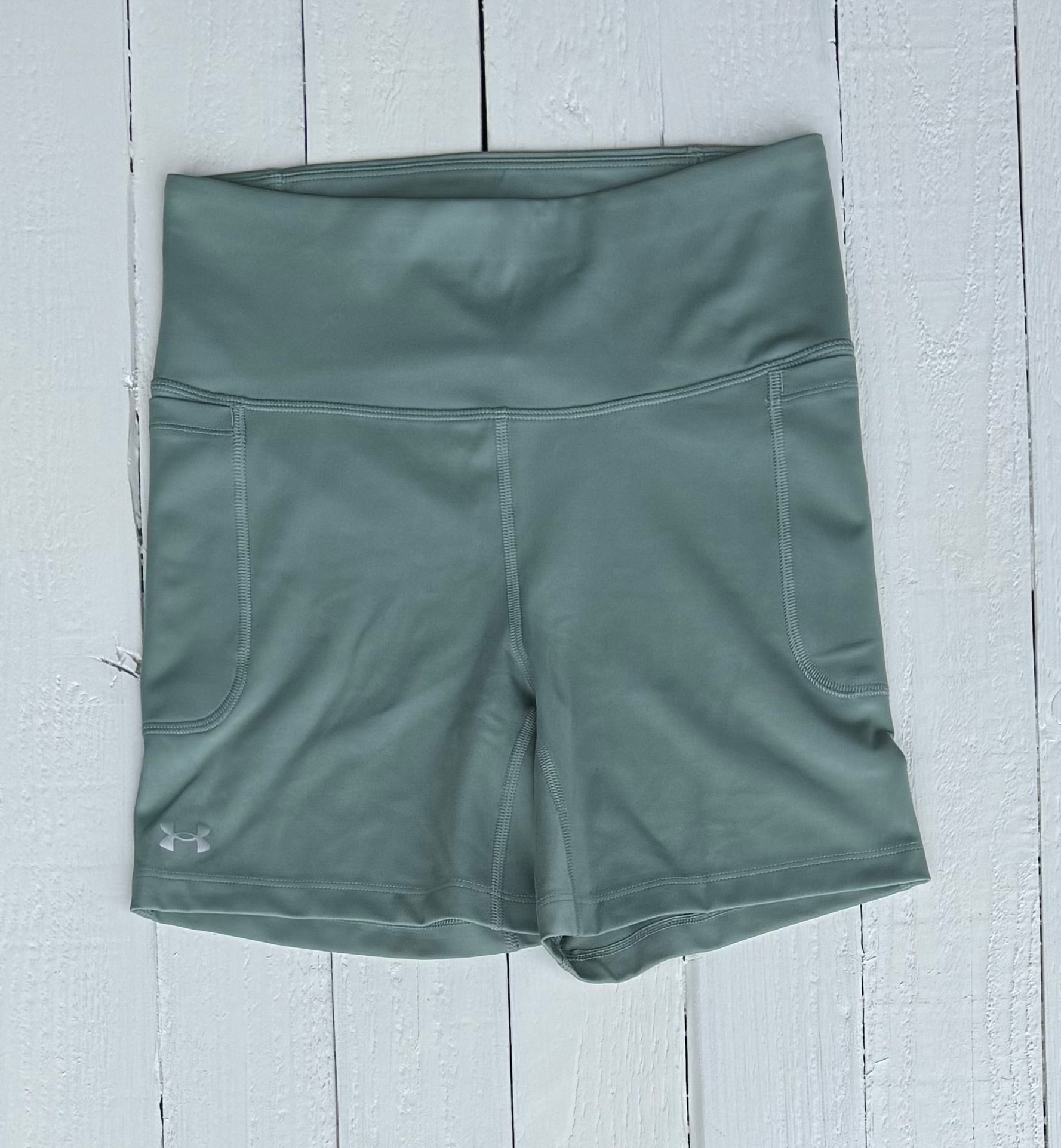 Under Armour Bike Shorts - M