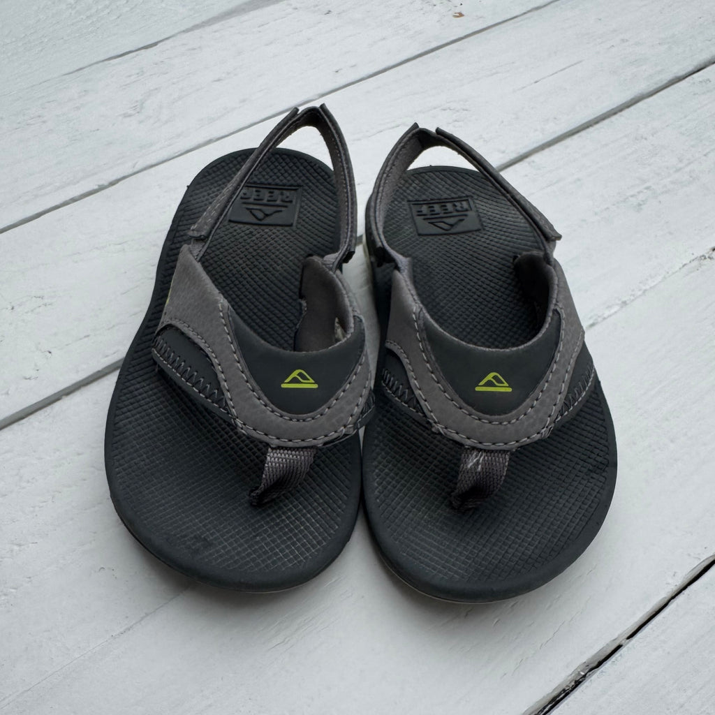 Reef Sandals - 7/8