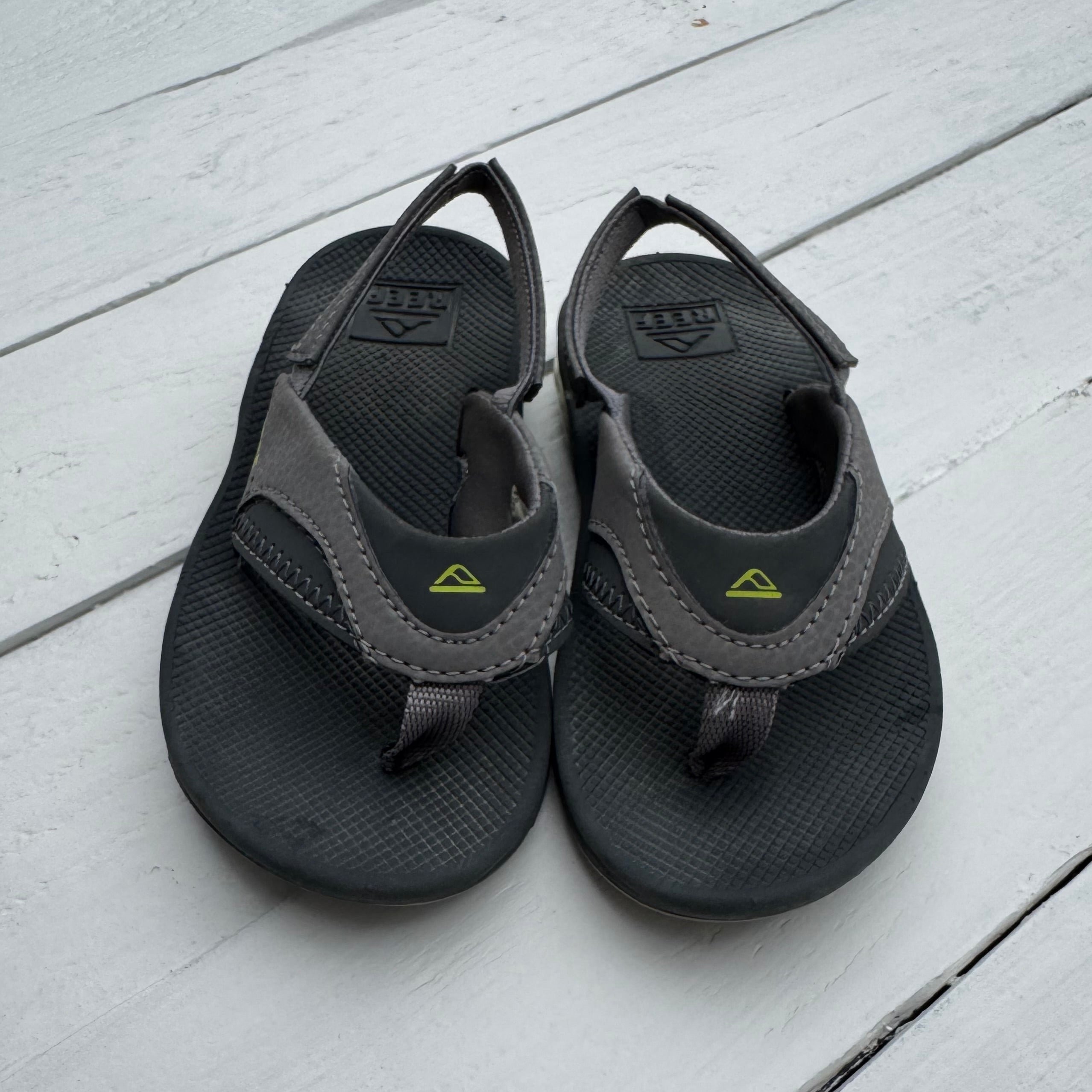 Reef Sandals - 7/8