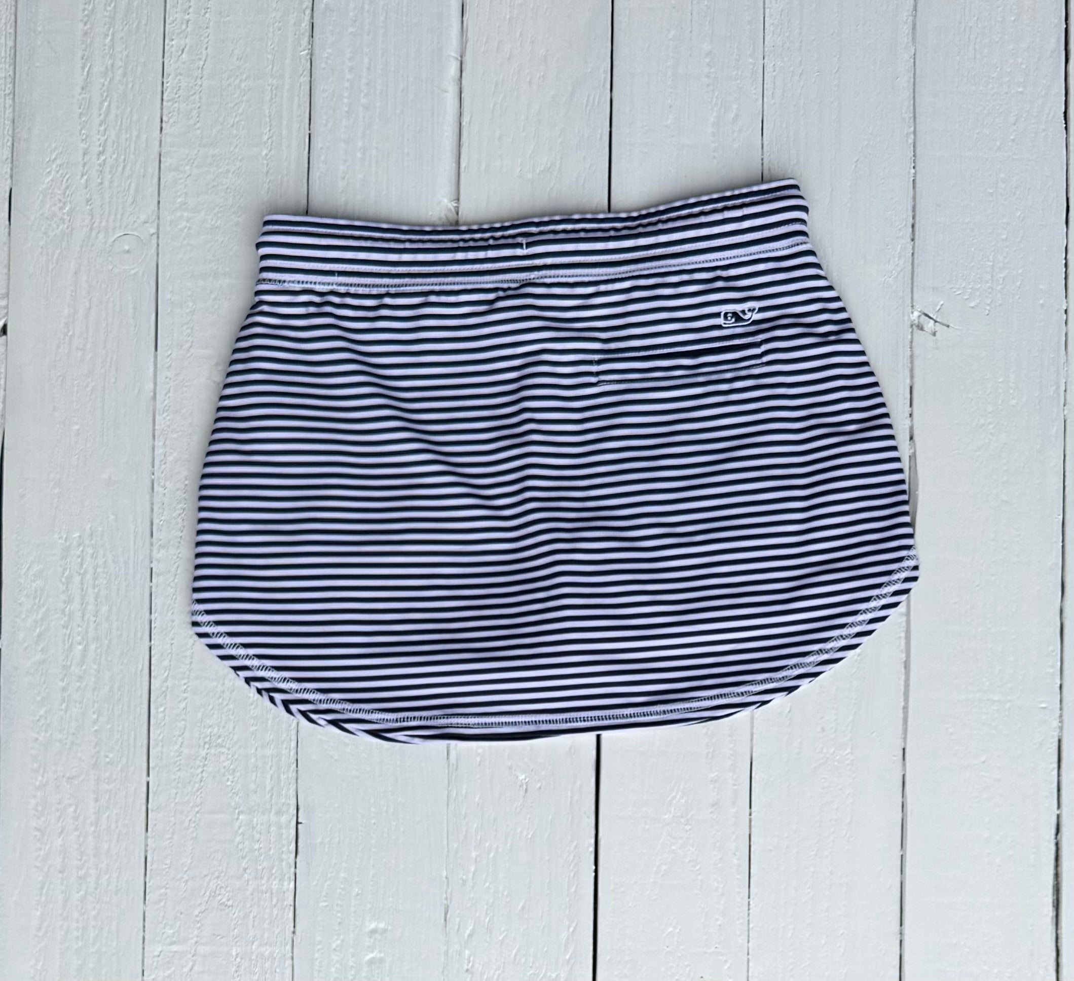 Vineyard Vines Skirt - M (10-12)