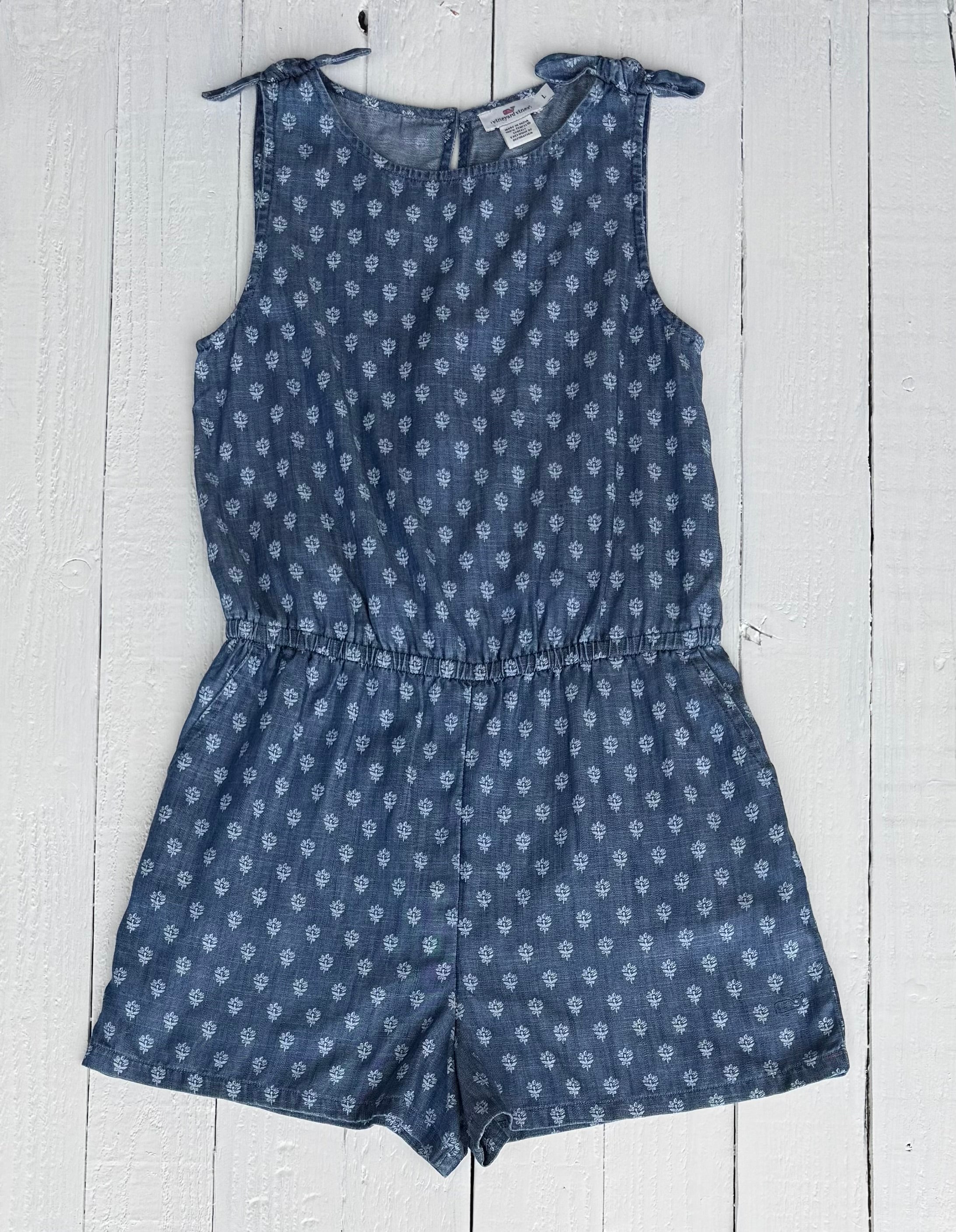 Vineyard Vines Romper - L (16)